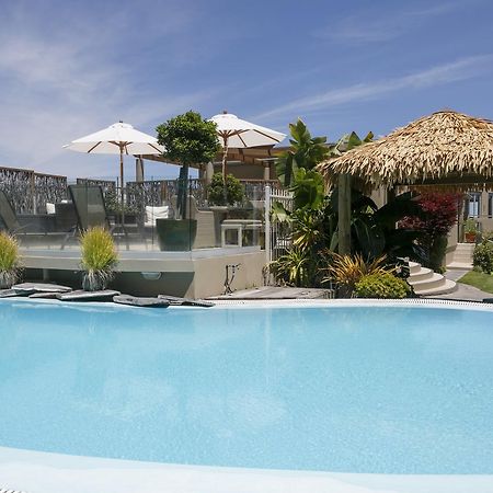 The Reef Resort Tauposee Exterior foto
